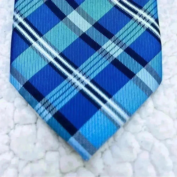 Nautica Blue & White Checkered Plaid Mens 100% Silk Necktie - Picture 10 of 10